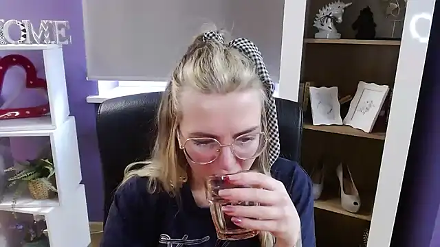 Czat XXX na żywo – Zoey_Erotic