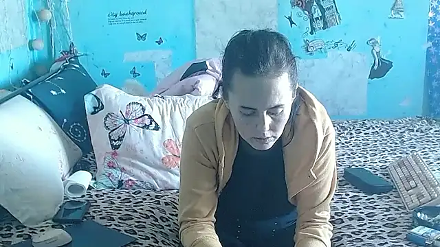 แชท XXX สดของ brighteyes77