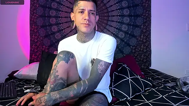 cleoo_jhonny Chat XXX in diretta