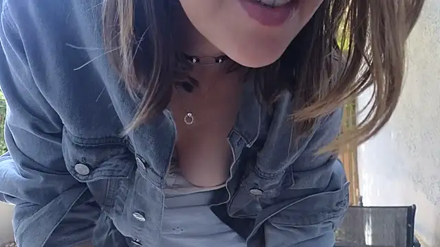 TopsyWilde's Live XXX Chat