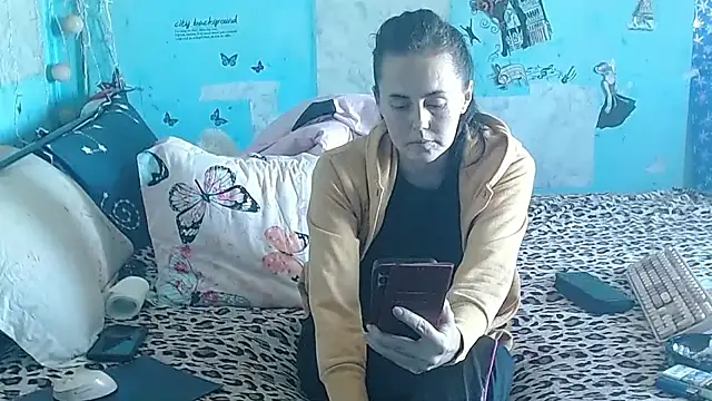 brighteyes77のライブXXXチャット