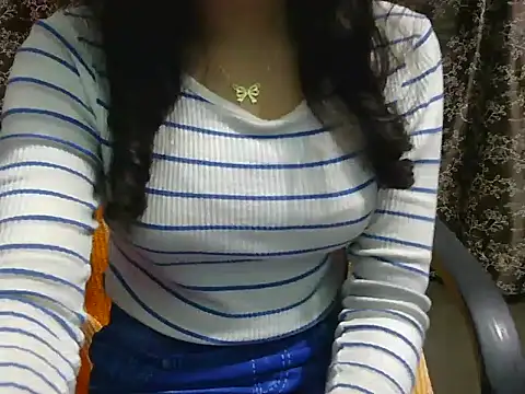 Adorable_Ayesha live XXX chat