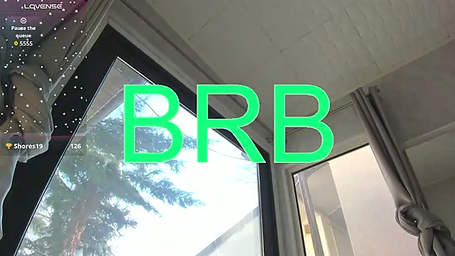 Chat XXX en directo de Ella_Vee