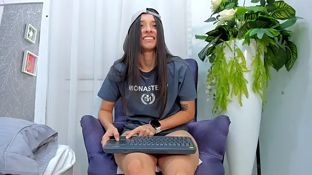 ViictoriiaSaenz Live XXX-Chat