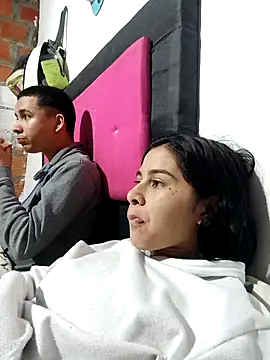 Mia_axelllのウェブカメラショー