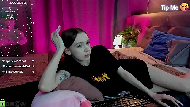 Lesi_Moonie01 Obrolan Langsung XXX