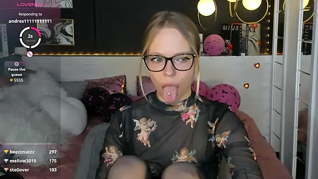 lucy_loy Live XXX-chat