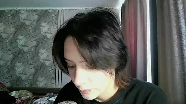 LxayBloom's Live XXX Chat