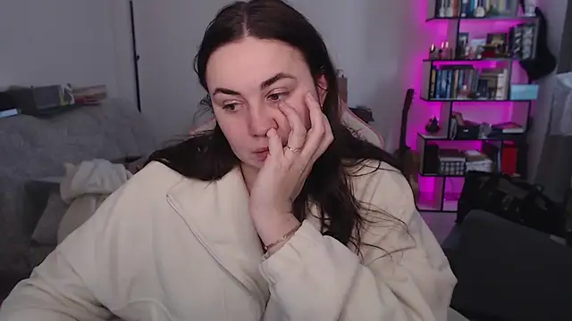 Chat +18 de SexyWitch_666 ao vivo