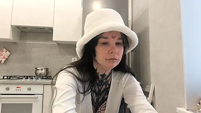 HighelikeGirl élő XXX-chatje