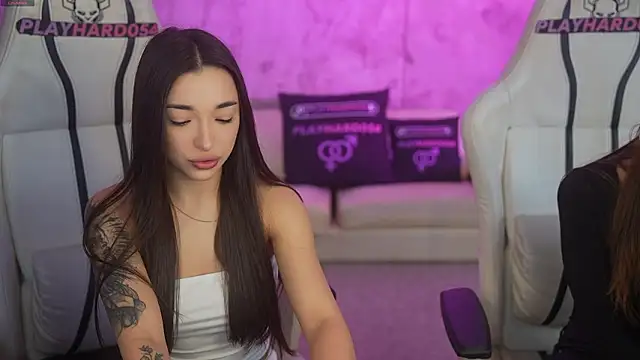 Jasmine_Flow's Live XXX Chat