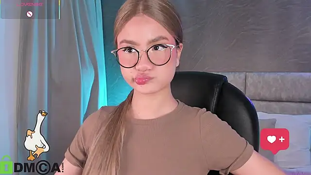 Chat +18 de Arinextdoor ao vivo