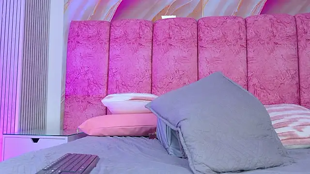 emmacurvy – Naživo XXX chat