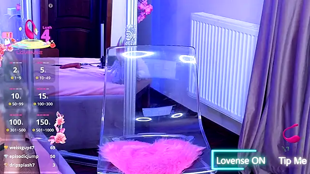 Chat +18 de Nicole_Bond ao vivo