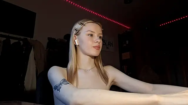 Вебкам-шоу ChongTreece