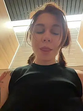 แชท XXX สดของ RosieSecret