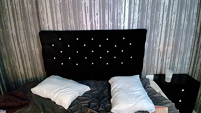 Alicee_Moonn Webcam-Show