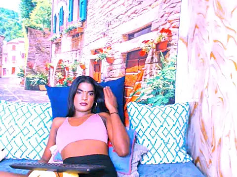 spicybarbie Adlı Modelin Web Kamerası Şovu