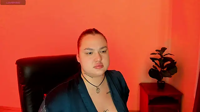 Chat XXX ao vivo de Sofiawetsweet