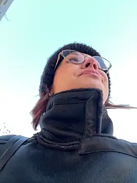 RinaCat Adlı Modelin Canlı XXX Sohbeti