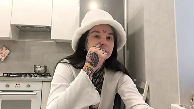 دردشة HighelikeGirl الجنسية المباشرة