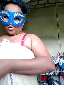 shanaya-baby77 Adlı Modelin Web Kamerası Şovu