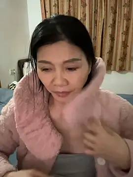 xiiuuff18: вебкам-шоу