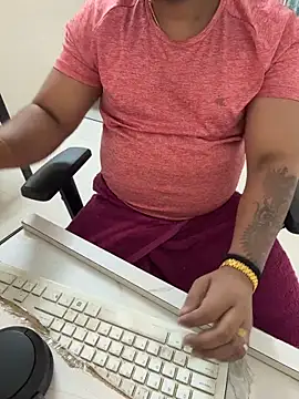 Chat XXX en directo de FlirtyxBoy