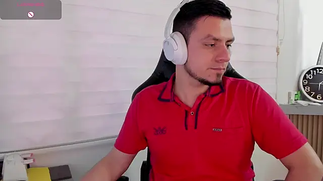 Rick_Adams: διαδικτυακό σόου στην κάμερα