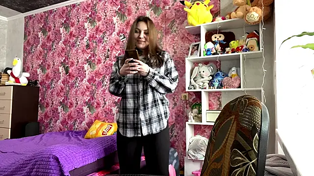 TraciBallena's Live XXX Chat