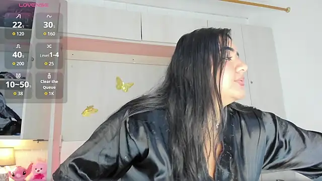 LilyWhitney's Live XXX Chat