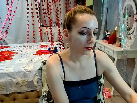 AnneDevrim's Live XXX Chat