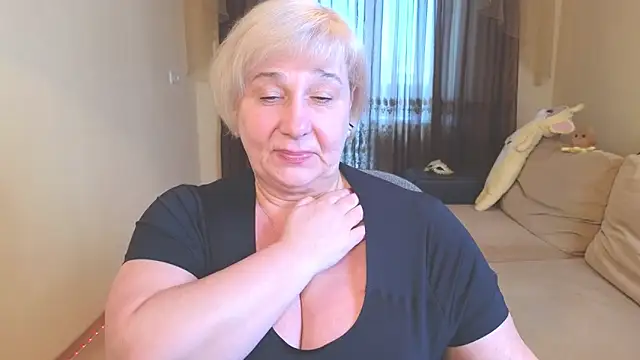 Milana_Milky 现场XXX聊天