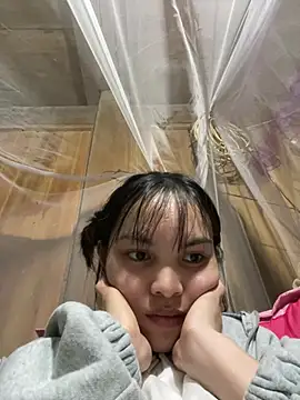 Tina_x 在線直播表演