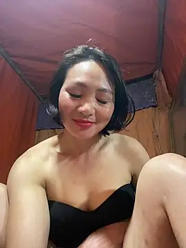 Some-03 webkamerás műsora