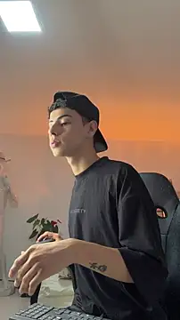 Chat XXX ao vivo de Sebastian_Reed