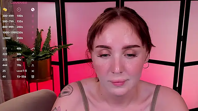 LianaFord Live XXX-chat