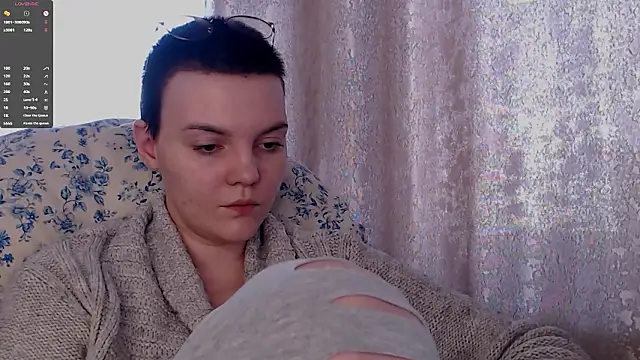 Živý XXX chat KrisNeal