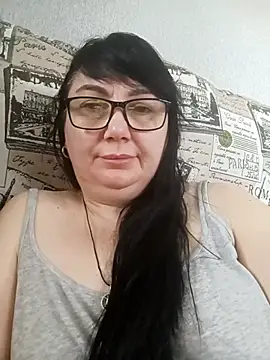 Show modela MariSwan222 na web-kameri