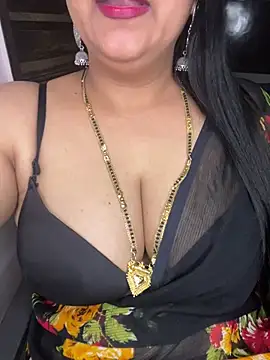 Notty-HotyBhabhiのライブXXXチャット