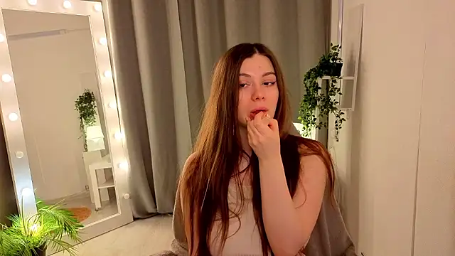 Chatroom XXX en direct de SiennaSayss