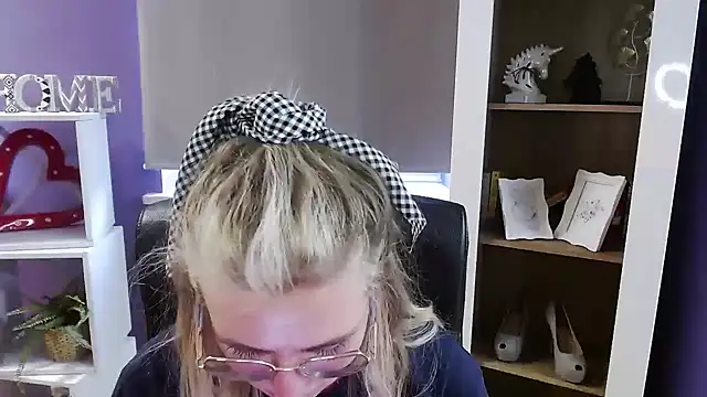 Živý XXX chat Zoey_Erotic