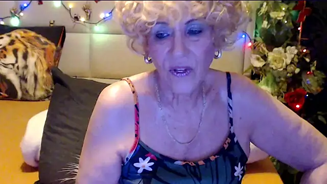 XXX chat uživo modela HappyWomanOn