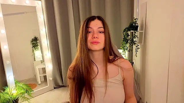 Chat +18 de SiennaSayss ao vivo