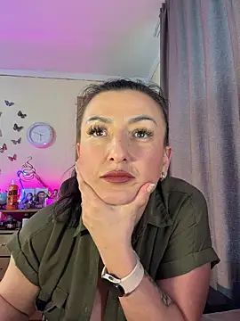 Chat XXX en directo de Hotangel75