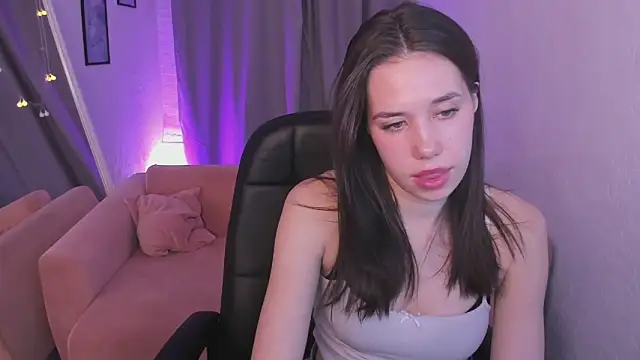 Chatroom XXX en direct de Nicoll_Cherry