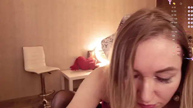 Hello_LishaのライブXXXチャット