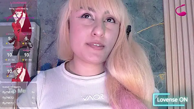 Hazumi_TsuのライブXXXチャット