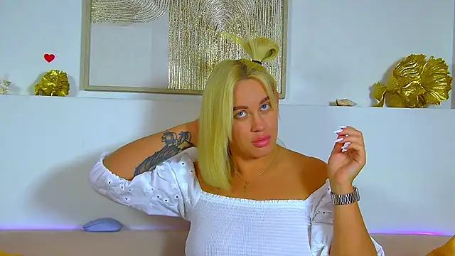 MariaNeumann Live XXX-chat