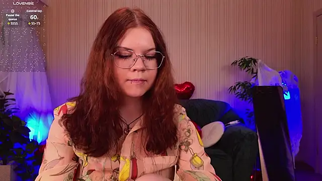 دردشة A_Lot_of_Bunny الجنسية المباشرة